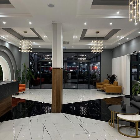 Hotel Maraj Ulcinj Bagian luar foto
