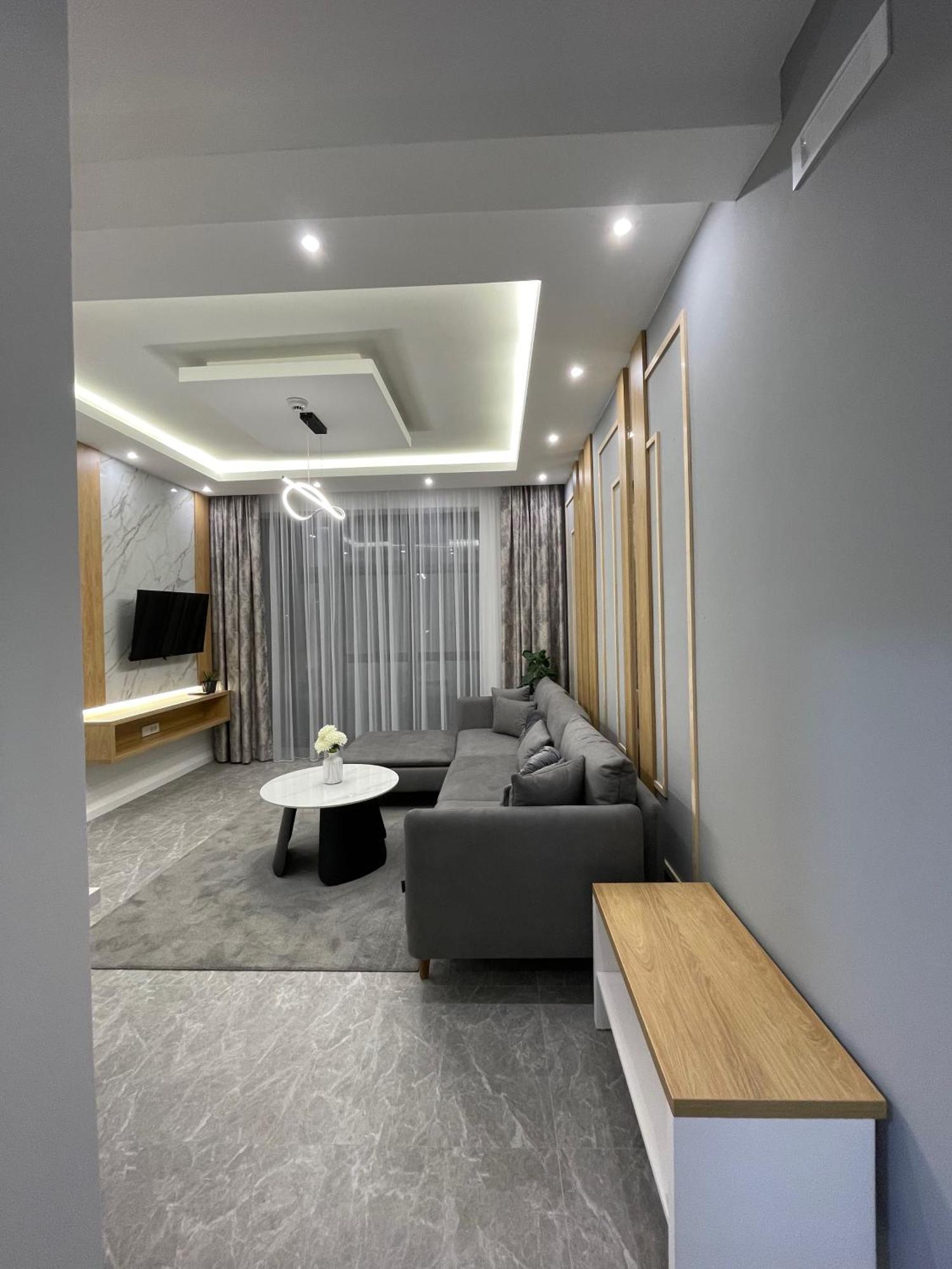 Hotel Maraj Ulcinj Bagian luar foto